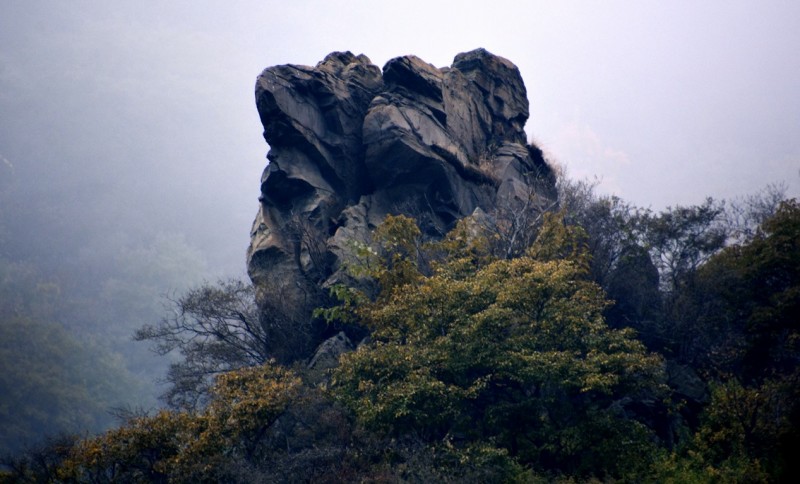 記者攝影家走進(jìn)房山金祖山風(fēng)景區(qū)釆風(fēng)