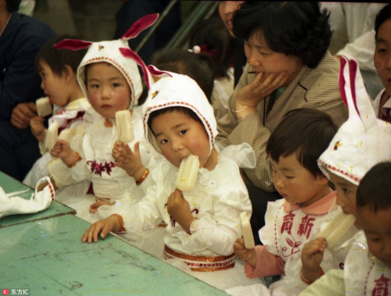 又快到六一了！回顧黑白彩色膠片 你可曾有過這樣萌萌的童年時光
