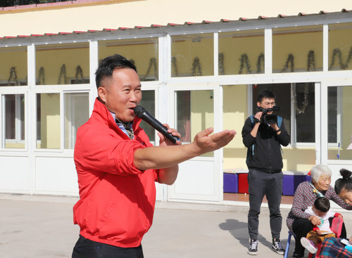 金波助陣公益：關愛365晨光寶貝之家腦癱兒童