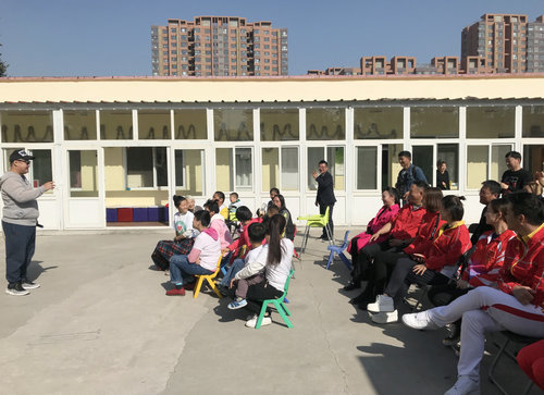 金波助陣公益：關愛365晨光寶貝之家腦癱兒童