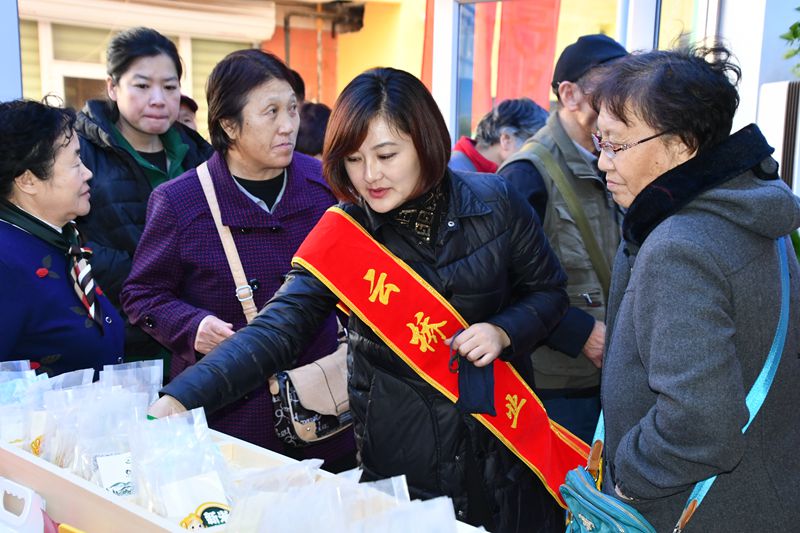 黑龍江泰來(lái)云橋大米直營(yíng)連鎖北京昌平店開(kāi)業(yè)