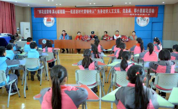 用雷鋒精神，講好南昌好人故事