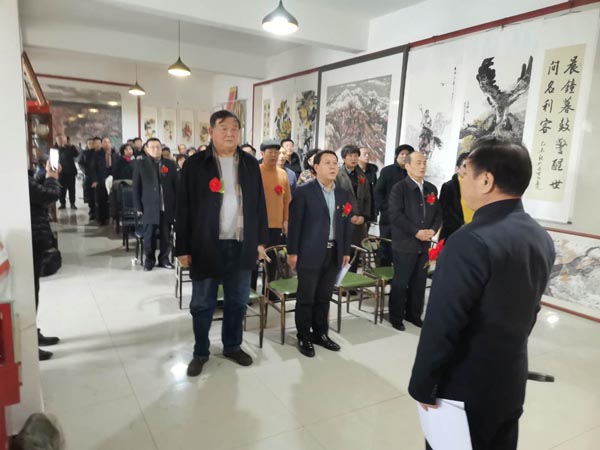 中國國際報(bào)告文學(xué)研究會慈孝文化工作委員會新疆昌吉州工作處授牌儀式舉行