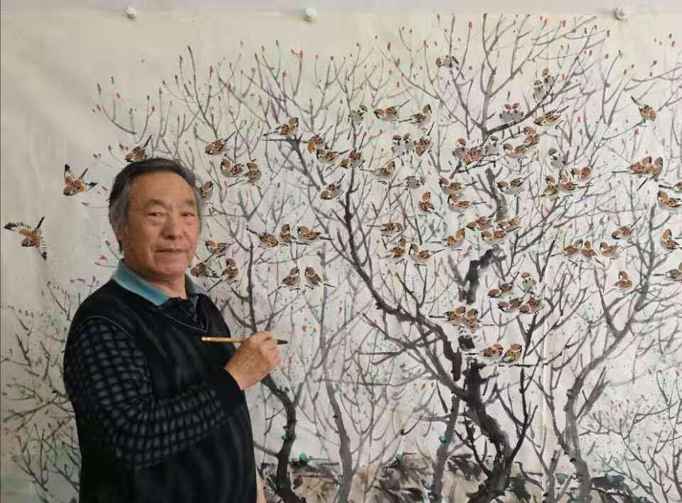 著名書畫家周春民為抗擊新冠肺炎疫情創(chuàng)作畫作、義拍捐款