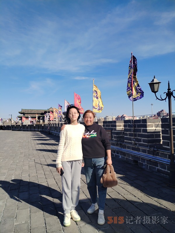 春分時節明城墻樂游賞梅