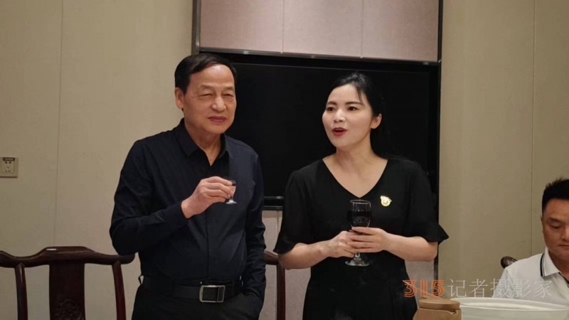 軍地文化與酒業(yè)融合新探索：陸將1935酒鑄就醬香瑰寶