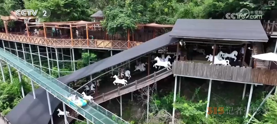 “清爽”文旅燃動(dòng)暑期“熱”經(jīng)濟(jì) “網(wǎng)紅”項(xiàng)目激活“逗留型旅游”活力