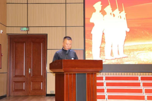 遼寧錦州義縣第二高級(jí)中學(xué)舉辦 “烽火歲月憶忠魂 薪火相傳育新人” 老兵進(jìn)校園主題教育活動(dòng)