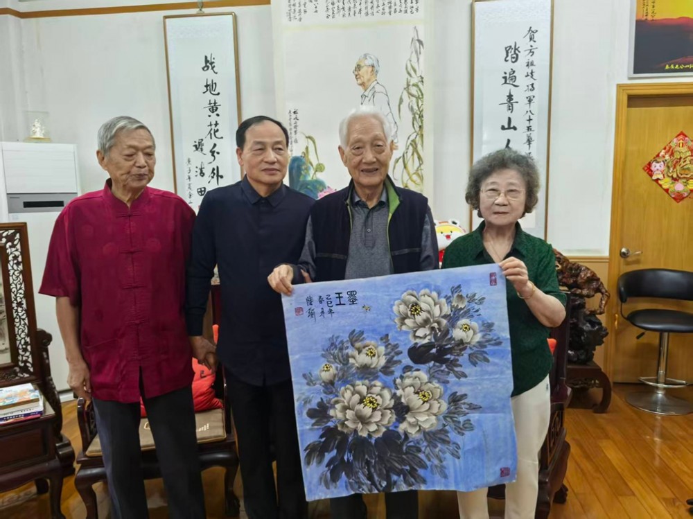 方祖歧同志為中國(guó)軍地書畫院題寫院名 勉勵(lì)創(chuàng)建一流書畫院