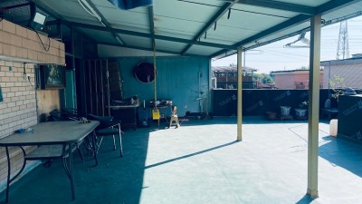 老君堂別墅三樓一百多平米出租，專(zhuān)屬電梯直上樓頂