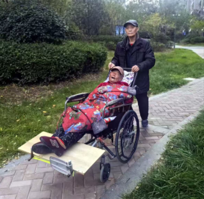 精心呵護 起死回生