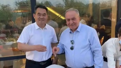 中希望集團(tuán)董事會(huì)主席總裁傅科華受邀與亞美尼亞前總理格蘭特?巴格拉強(qiáng)洽談合作