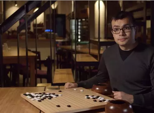 柯潔別做夢了！人類再進化5000年也干不過AlphaGo