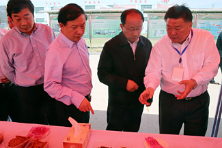 全國農(nóng)墾率先實(shí)現(xiàn)農(nóng)業(yè)現(xiàn)代化現(xiàn)場推進(jìn)會召開 全國農(nóng)墾率先實(shí)現(xiàn)農(nóng)業(yè)現(xiàn)代化現(xiàn)場推進(jìn)會召開