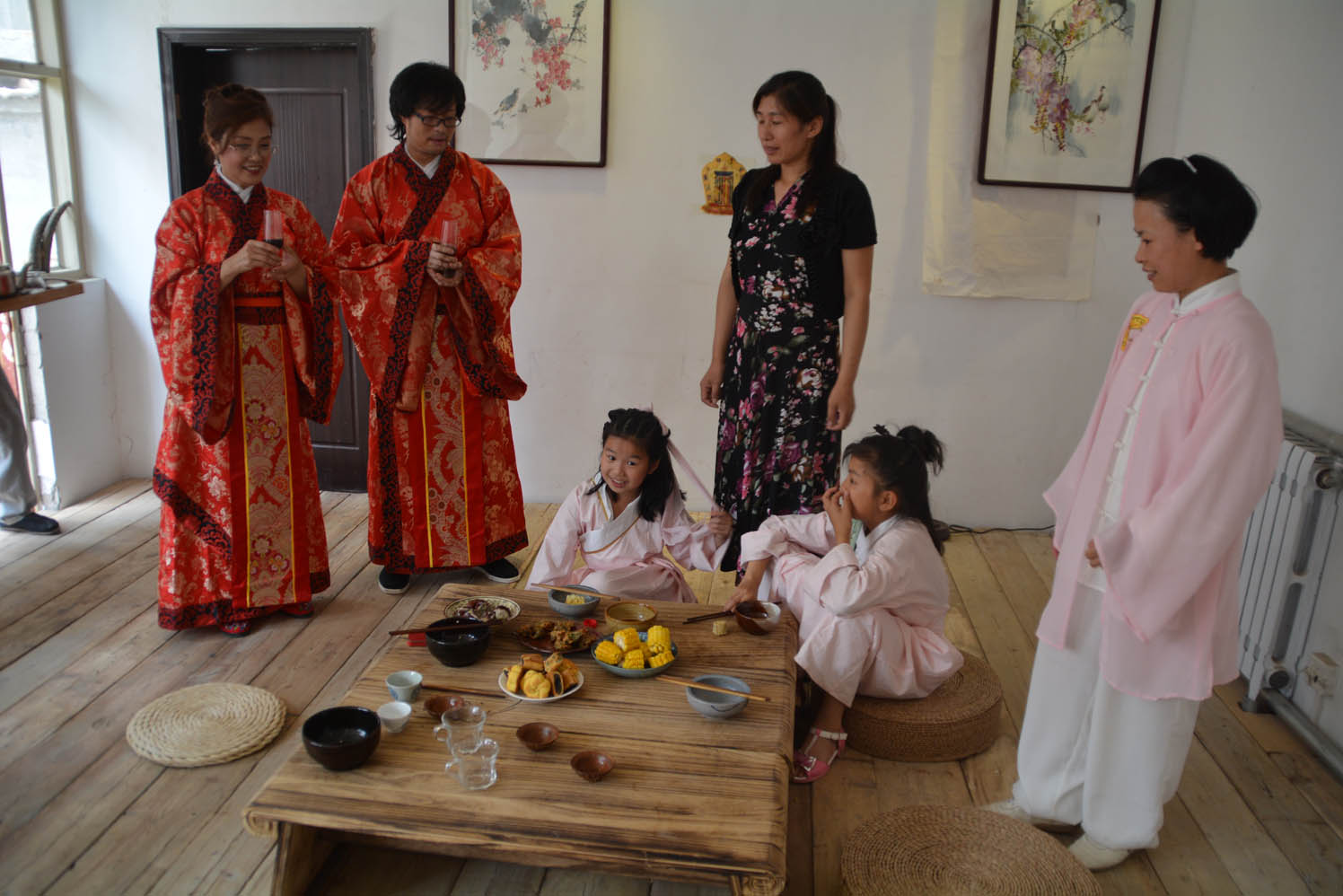 穿漢服辦婚禮 尊圣賢素齋宴 穿漢服辦婚禮 尊圣賢素齋宴
