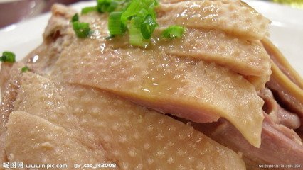 雞肉零售價格堅挺 養雞企業自稱每斤雞肉虧1元