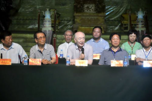 中國(guó)文化進(jìn)萬(wàn)家明文化交流中心在明定陵景區(qū)成立 中國(guó)文化進(jìn)萬(wàn)家明文化交流中心在明定陵景區(qū)成立
