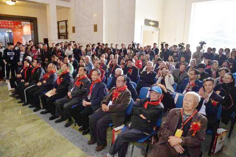 紀念紅軍長征勝利80周年褒揚革命英烈書畫展在京召開
