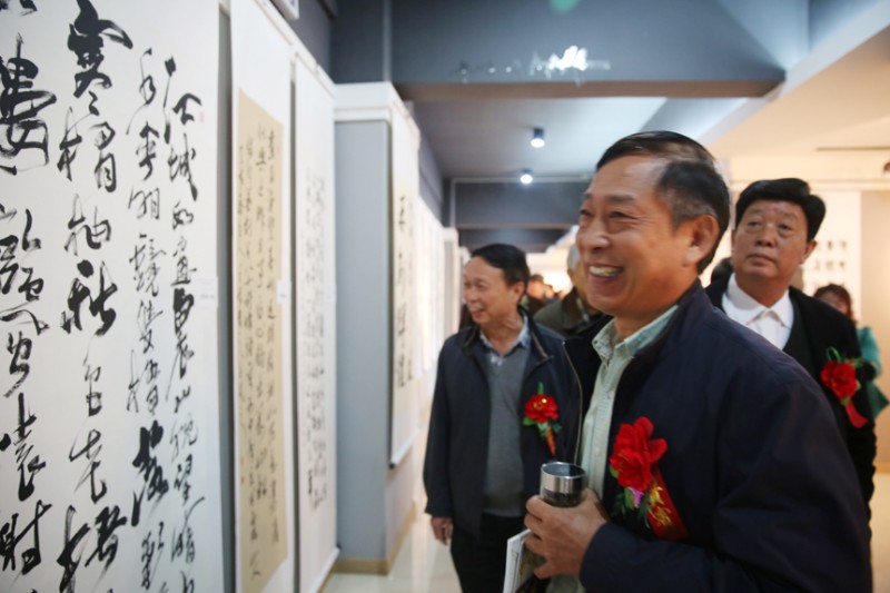紀念紅軍長征勝利80周年軍旅書畫家作品展在鄭州舉辦