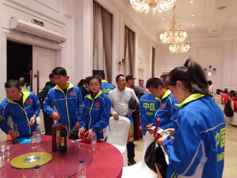 第18屆亞洲跳傘錦標(biāo)賽暨中國跳傘公開賽在江西圓滿閉幕