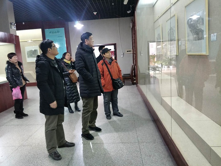 著名畫家鄔建教授工作室作品巡展阜陽站開展
