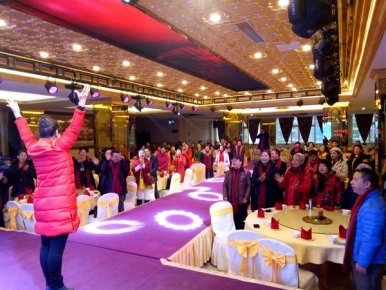 重慶涪陵：烏木文化研究會自編自導自演迎春聯歡會