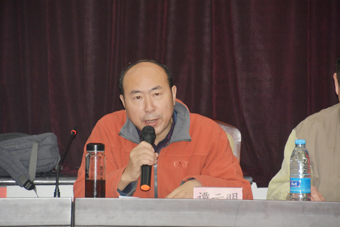 北京市寫作學(xué)會2018年學(xué)術(shù)年會暨六屆四次理事會在中央財(cái)大召開