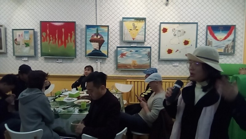 “向超現實主義敬禮”——方皎輝作品展北京舉行