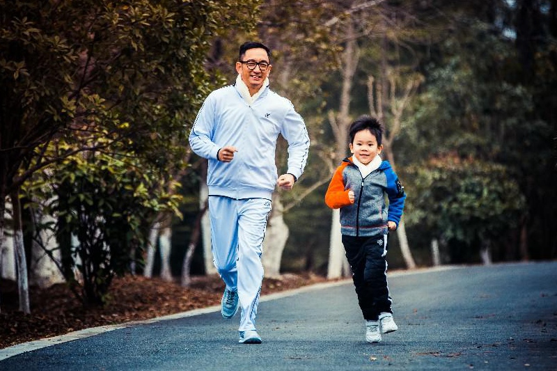 電影《站住！小偷》上映在即 鄭云尤勇梁小龍吳啟華開啟奔跑模式