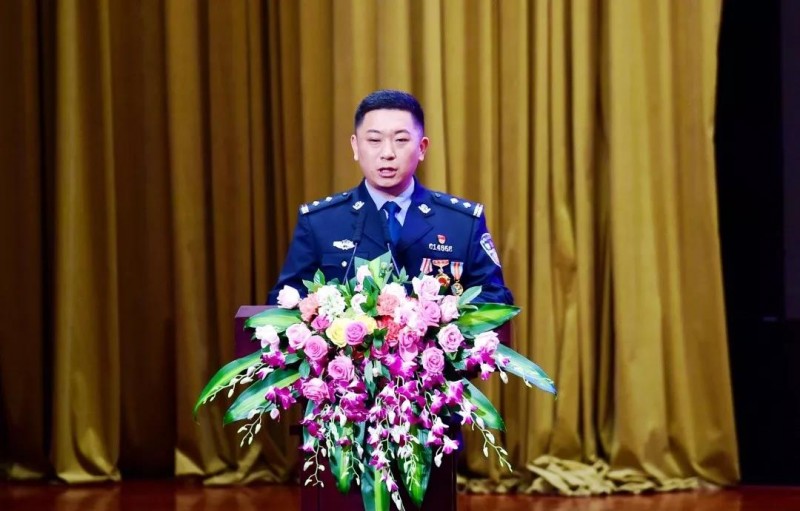 全國公安系統(tǒng)一級英模張保國：用鐵血忠魂詮釋自己的一生