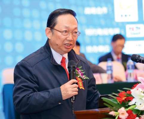萬家福:用雷鋒精神打造現代企業健康文化