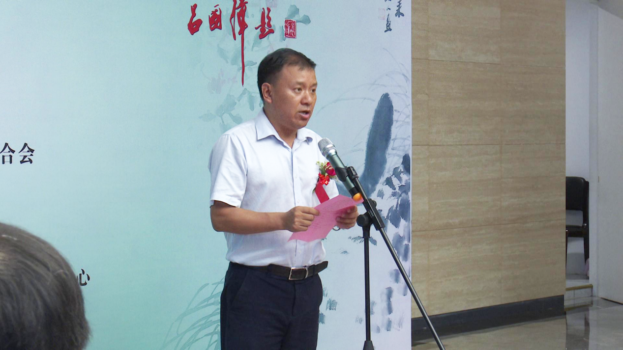 名家幫教結碩果 師徒丹青頌華章