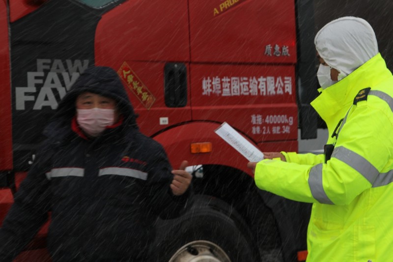 《堅守》李衛攝影 ——眾志成城 抗擊肺炎主題網絡書畫攝影展優秀作品