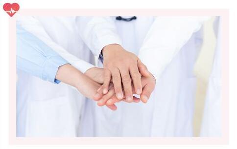 當祖國需要我們的時刻—著名畫家何雨春先生抗擊疫情美術作品欣賞