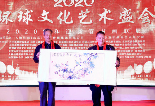 周曦：以中西繪畫思想創新時尚畫風