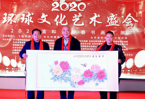 周曦：以中西繪畫思想創新時尚畫風
