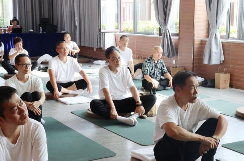 師點(diǎn)文化：認(rèn)識自己，做生命的主人
