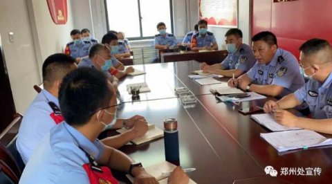 鄭州乘警五大隊：結合紀律作風教育整頓活動開展實戰化大練兵