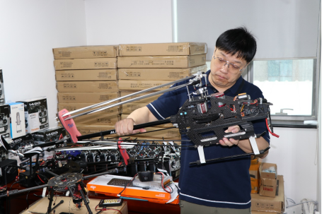 劉超——高科技無人機界精英 劉超——高科技無人機界精英