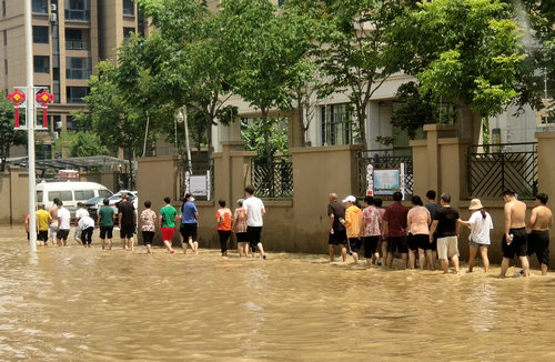 公益在線：抗洪救災(zāi) “豫”愛(ài)同行