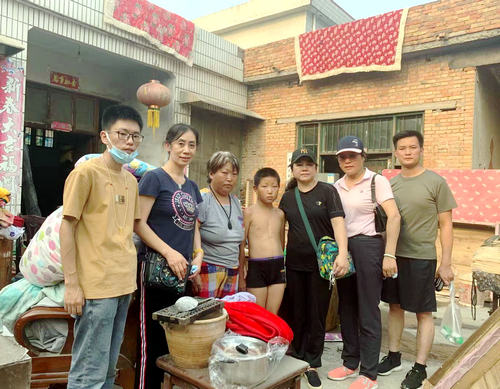 公益在線：抗洪救災(zāi) “豫”愛(ài)同行