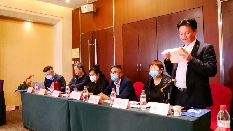 2021傳統(tǒng)文化傳承與新時(shí)代發(fā)展研討會暨正念正心國學(xué)文化宗教學(xué)研究院、傳統(tǒng)文化學(xué)研中心成立儀式在京召開