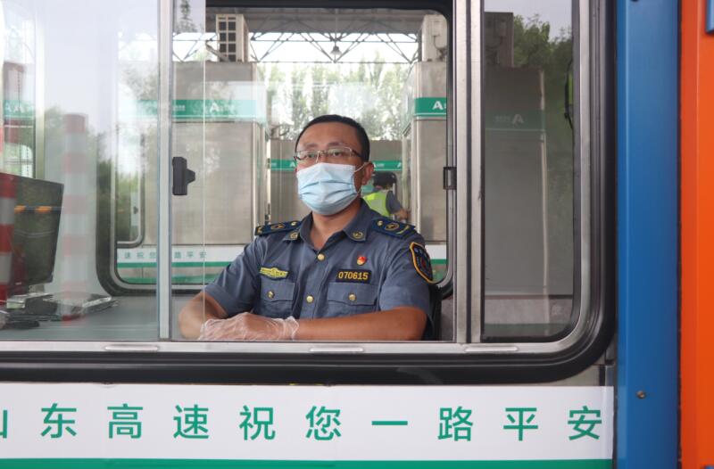 山東濰坊昌邑收費站  以黨建為引領  打造紅色戰(zhàn)斗堡壘