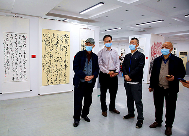 四川舉辦紀念川陜革命根據地創建90周年暨建軍95周年書畫展喜迎二十大