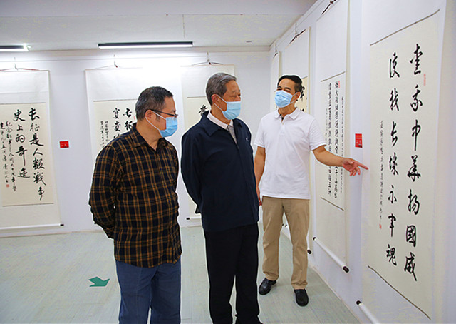 四川舉辦紀念川陜革命根據地創建90周年暨建軍95周年書畫展喜迎二十大