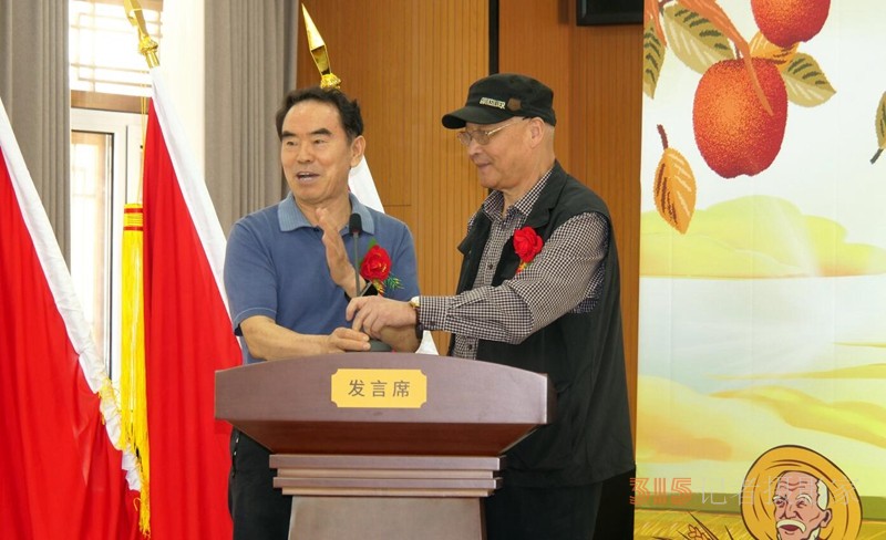 “致敬奮斗歲月”癸卯豐收節(jié)書畫名家邀請展開幕暨現(xiàn)代書畫網(wǎng)展覽活動中心揭牌儀式在京舉行 “致敬奮斗歲月”癸卯豐收節(jié)書畫名家邀請展開幕暨現(xiàn)代書畫網(wǎng)展覽活動中心揭牌儀式在京舉行