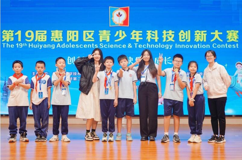 柴時(shí)鐘：整合校本資源 踐行大德育觀 創(chuàng)建和美校園