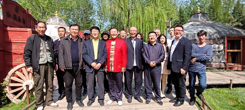 笑文化倡導者許笑天新書《笑游天下》首發式暨研討會在京舉行