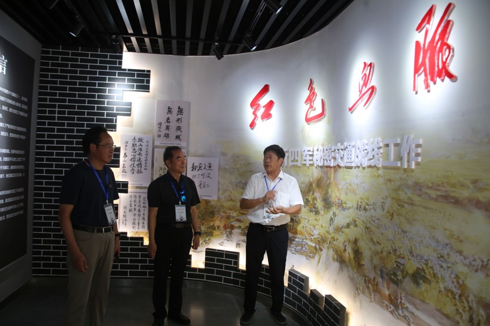 翰墨銘史 警鐘長鳴——紀念抗戰勝利80周年將軍書畫展在唐陵村隆重開幕